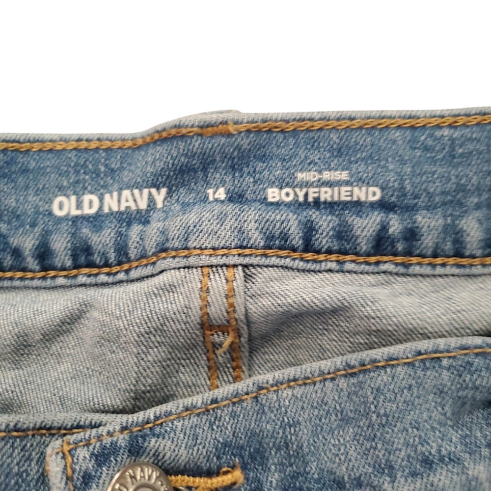 OLD NAVY MID RISE BOYFRIEND DISTRESSED LIGHT BLUE CROP JEANS - Picture 3 of 4